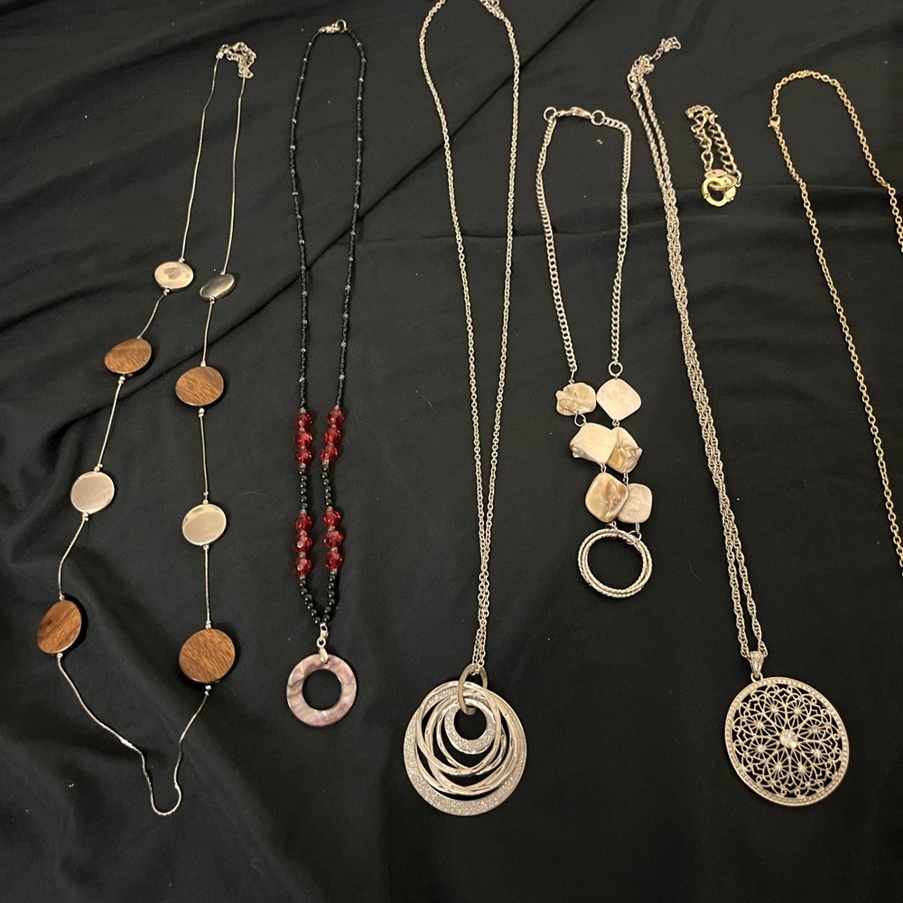 Necklace bundle. ( 9 total)